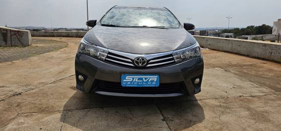 TOYOTA COROLLA 2.0 XEI 16V FLEX 4P AUTOMÁTICO